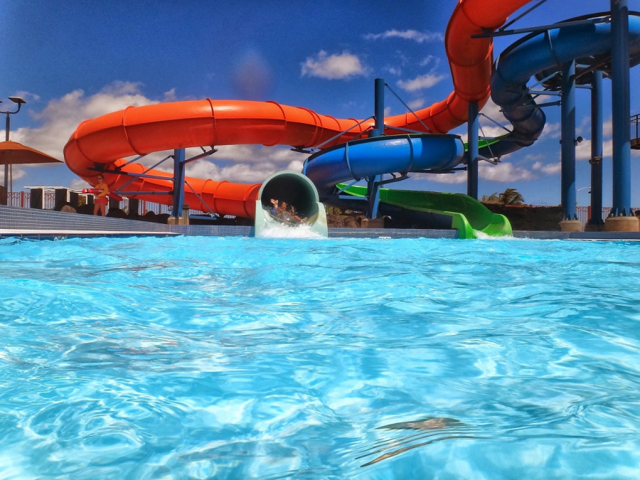 What are the best water parks in the south of France?